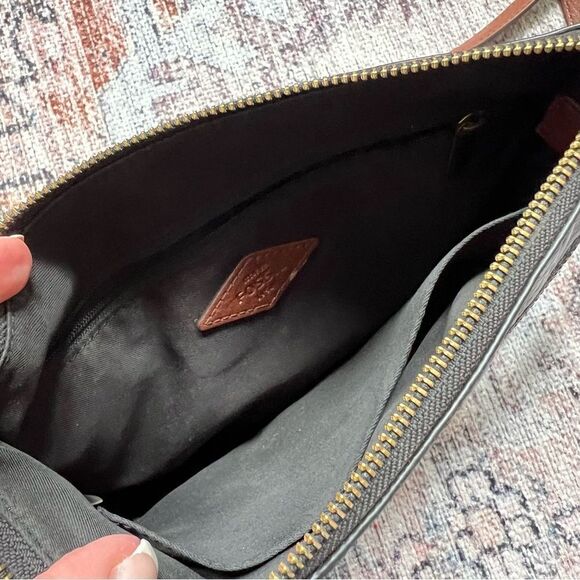 Fossil Fiona Crossbody Bag Coated Canvas Key Print Stripe Black White Brown - Picture 6 of 11